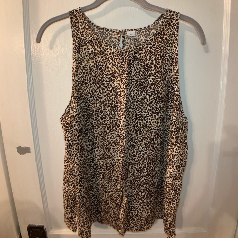 Old Navy High Neck Cheetah Top